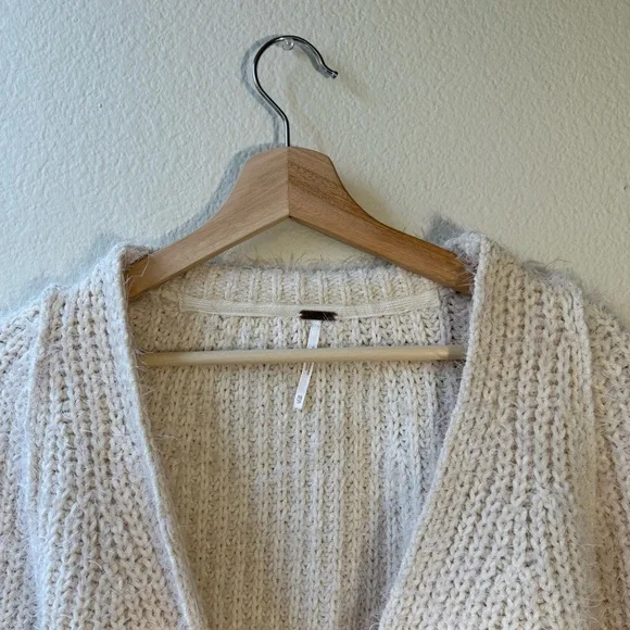Free People Fuzzy Knit Wrap Cardigan – XS – Cream - Picture 5 of 11